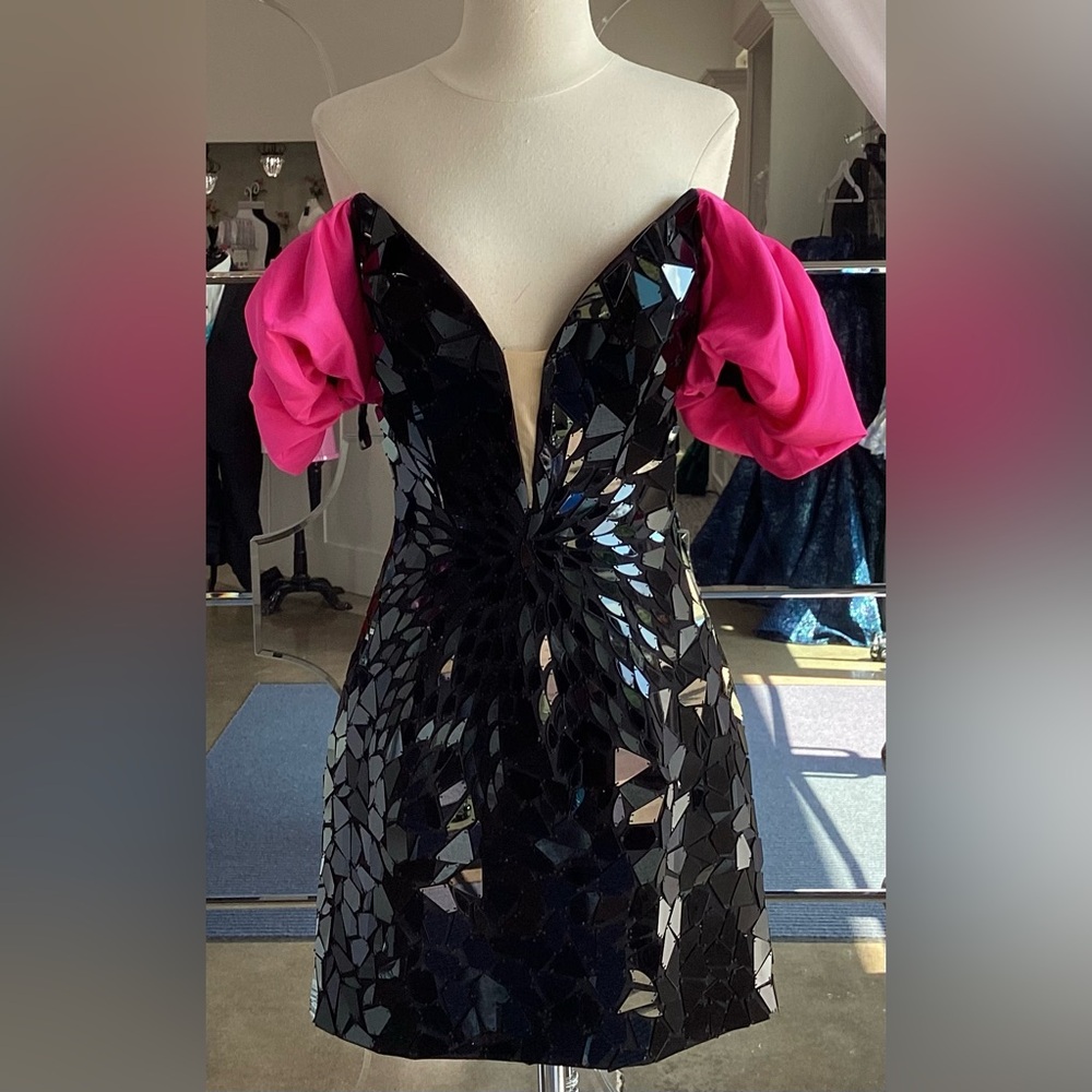 Sherri Hill cocktail